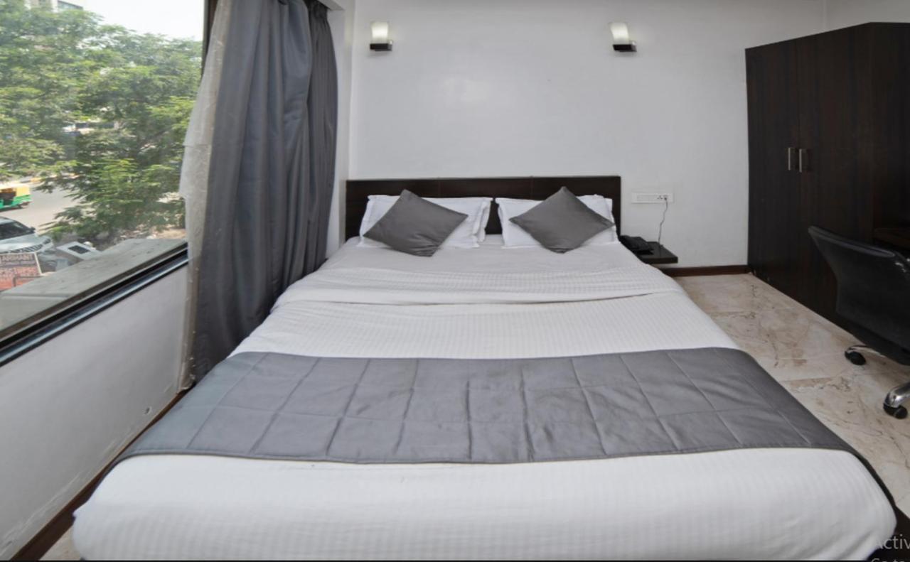 Maple 2* Ahmedabad